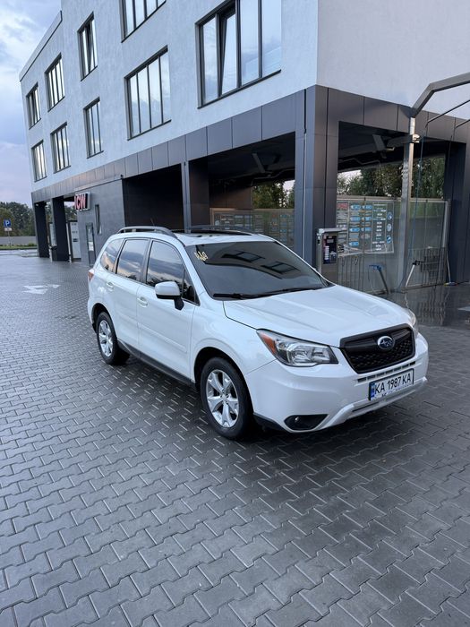 Subaru Forester 2014р в дуже збереженому стані