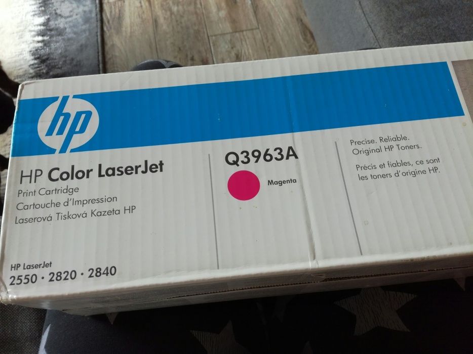 Toner HP q3963A