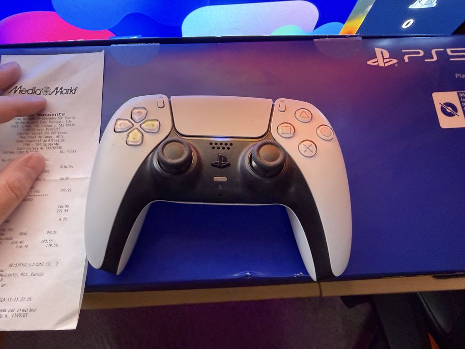 Consola PS5 Pro 2TB, com jogo Battlefiels 6 e com garantia 2 anos