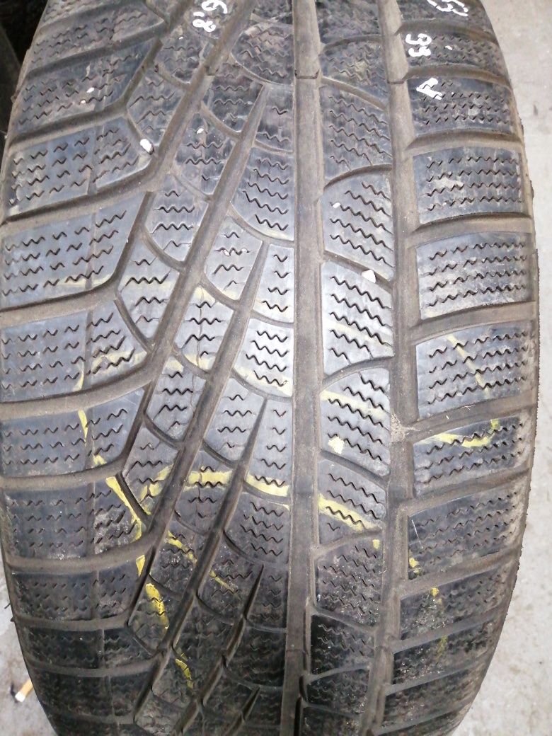 Opona 255/40R18 99V Pirelli Winter 240 MO