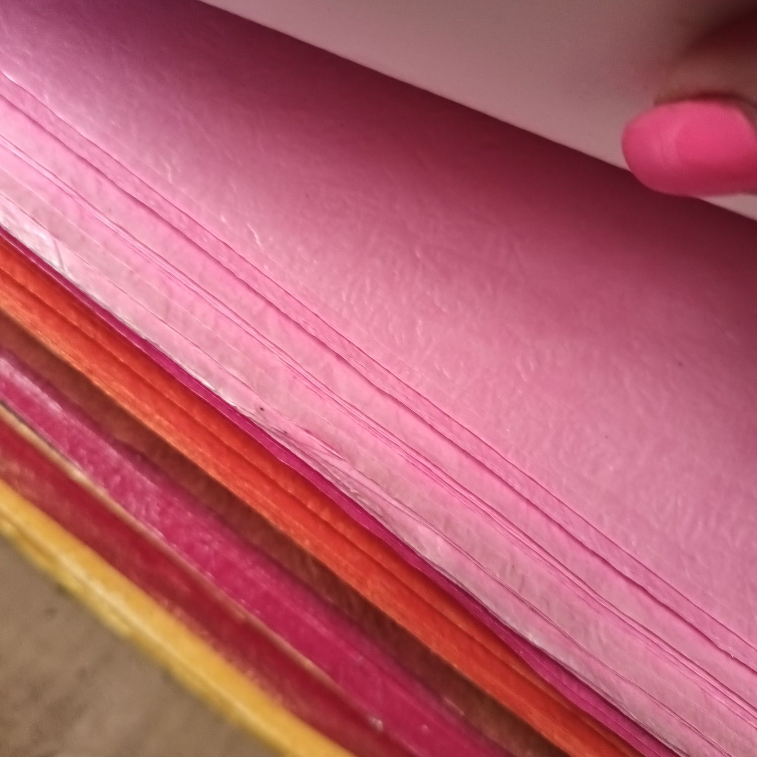 Papier do pakowania perłowy