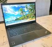 Zadbany Lenovo ThinkPad T14 S 2 Generacji Ultrabook Laptop Biznesowy