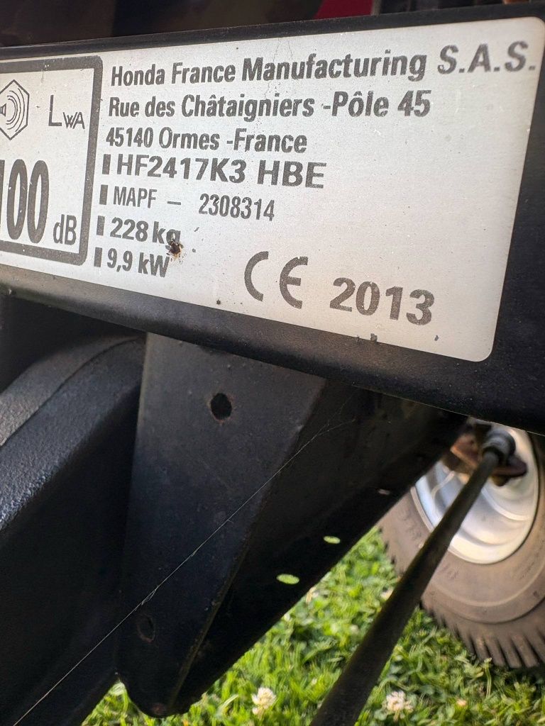 Traktorek kosiarka honda  HF2417