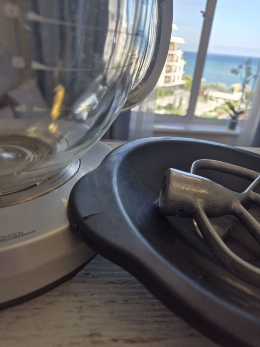 Продам планетарний міксер Bork