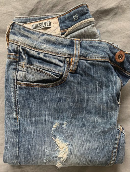 Jeansy Quicksilver 25