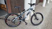 Rower MTB, DIRT, Fr na pancernej ramie DunCon