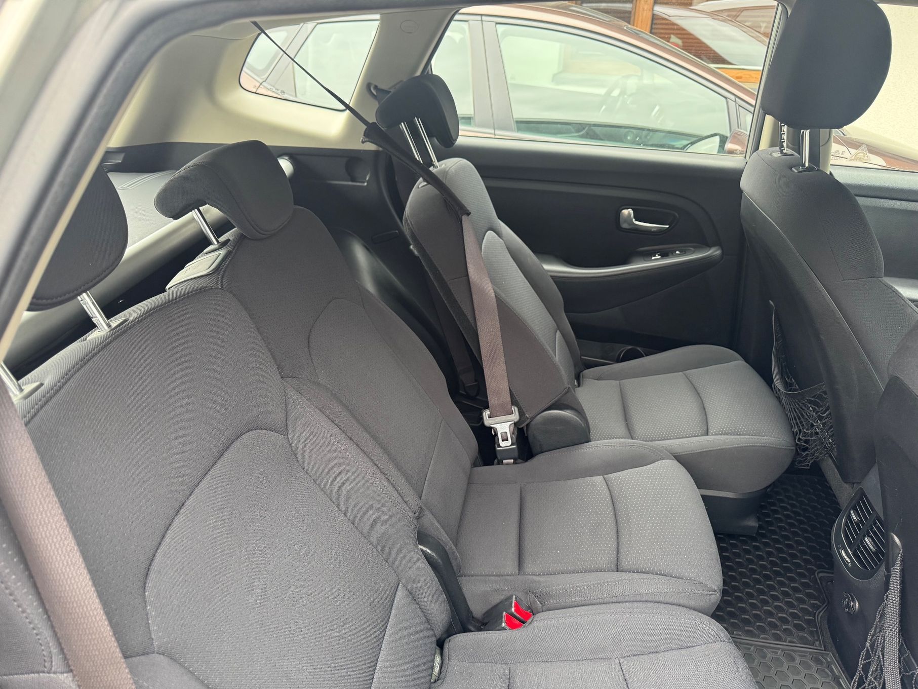 Kia Carens LED*benzyna 1.6*niski udok. przebieg*Bezwypadkowa