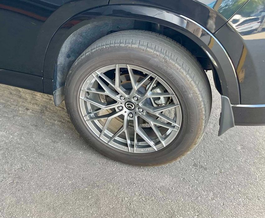 Продам шини Hankook Ventus S1 Evo SUV 2 K117A 235/55 R19