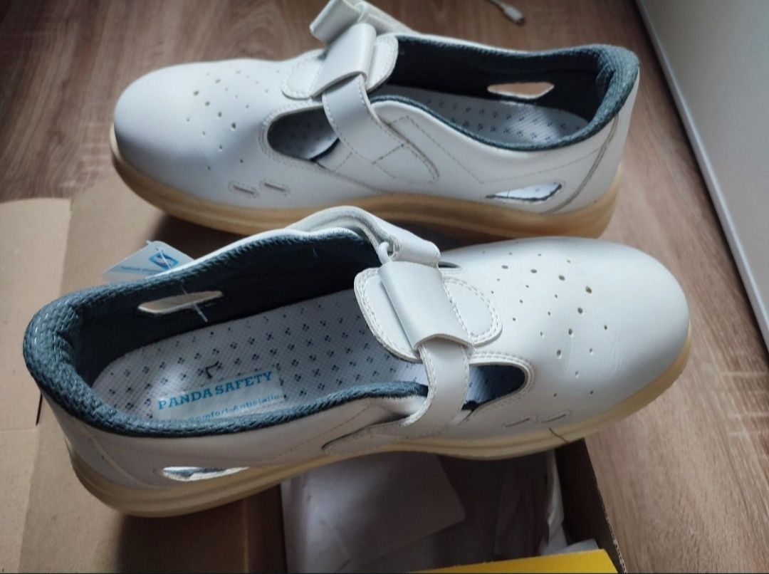 Włoskie buty robocze typu  S1 SRC PANDA LYBRA