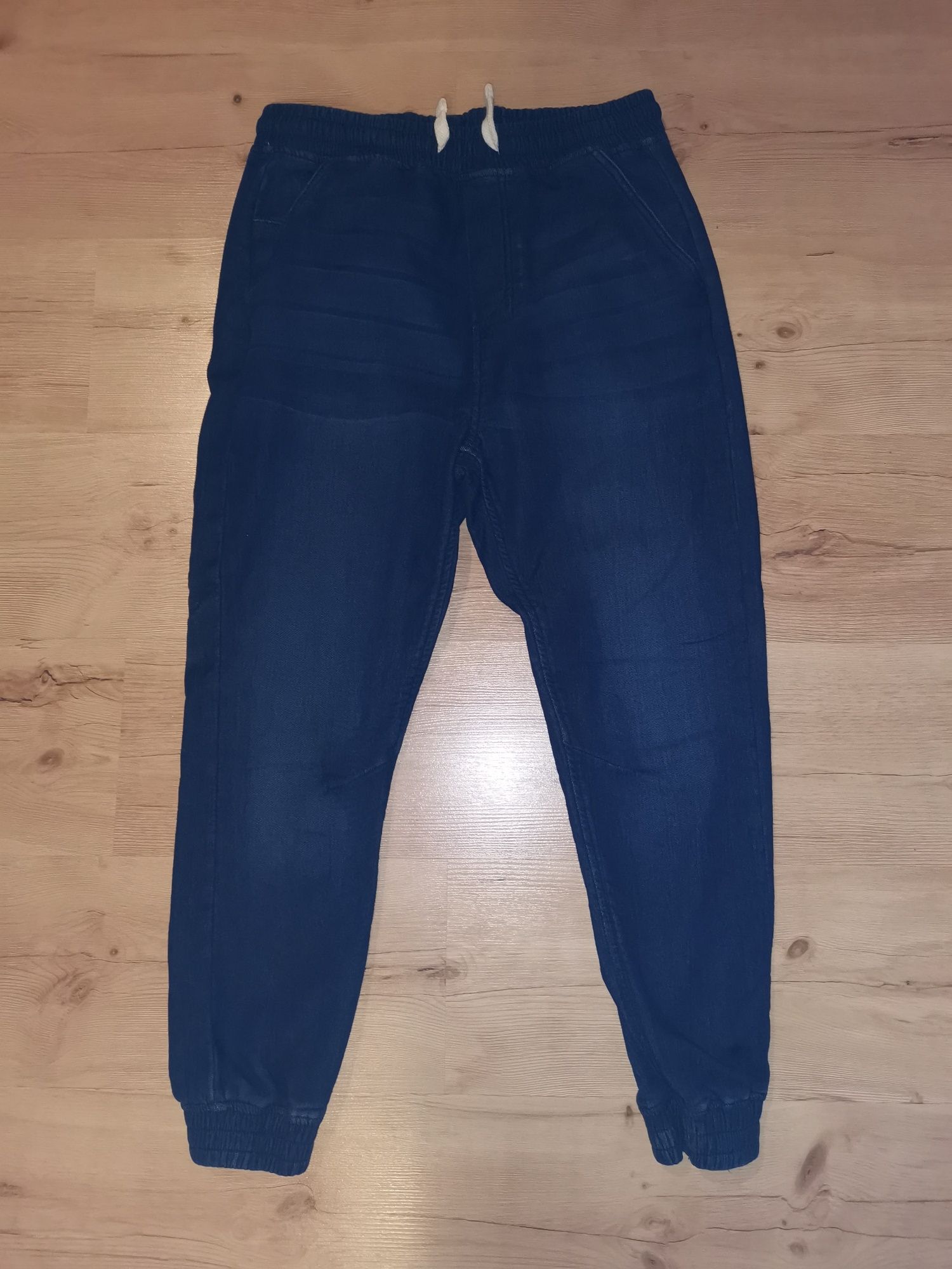 Spodnie męskie 31 32 joggery jeansy ze ściągaczem miękkie rozciągliwe