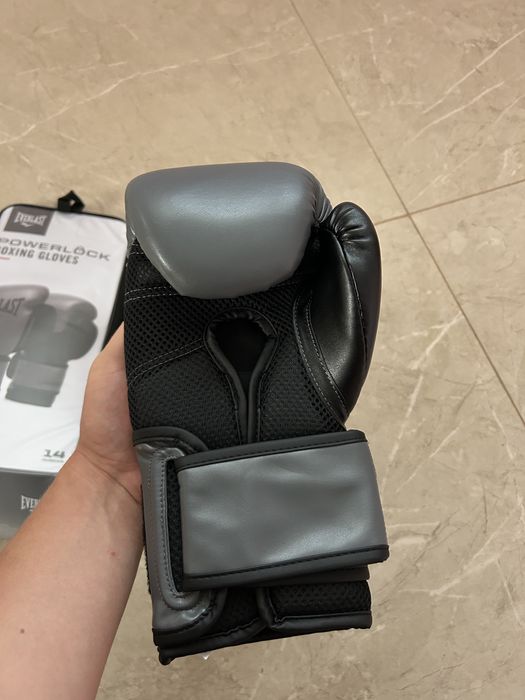 Оригінальні боксерські перчатки Everlast 14 oz