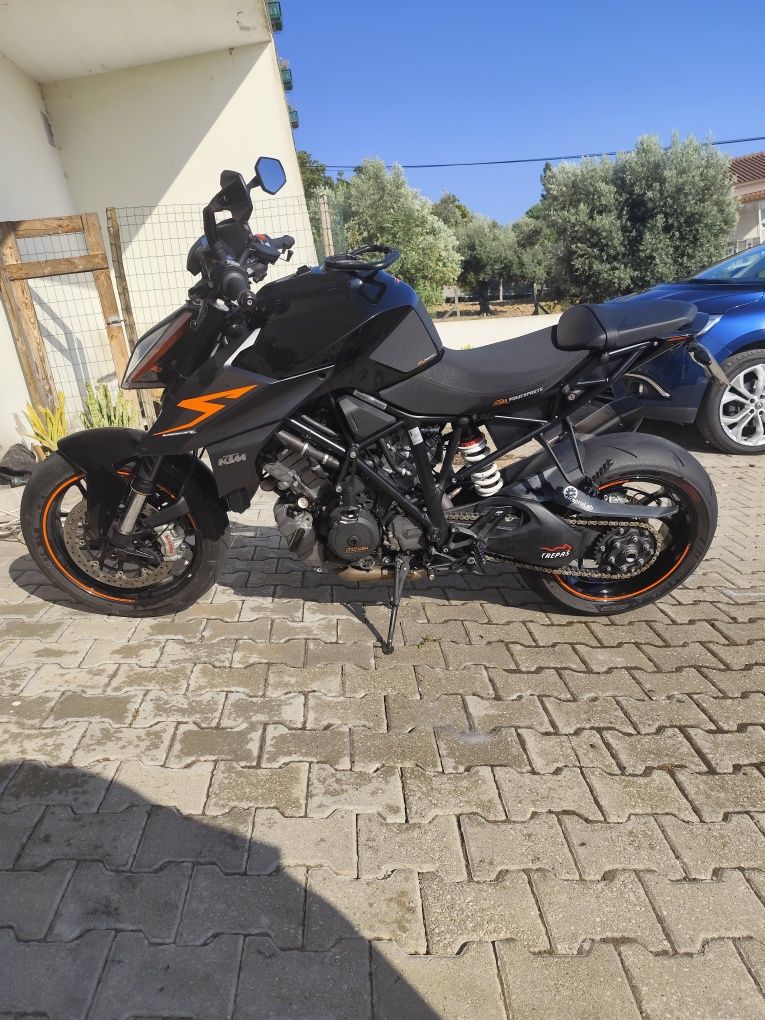 KTM Superduke 1290 R