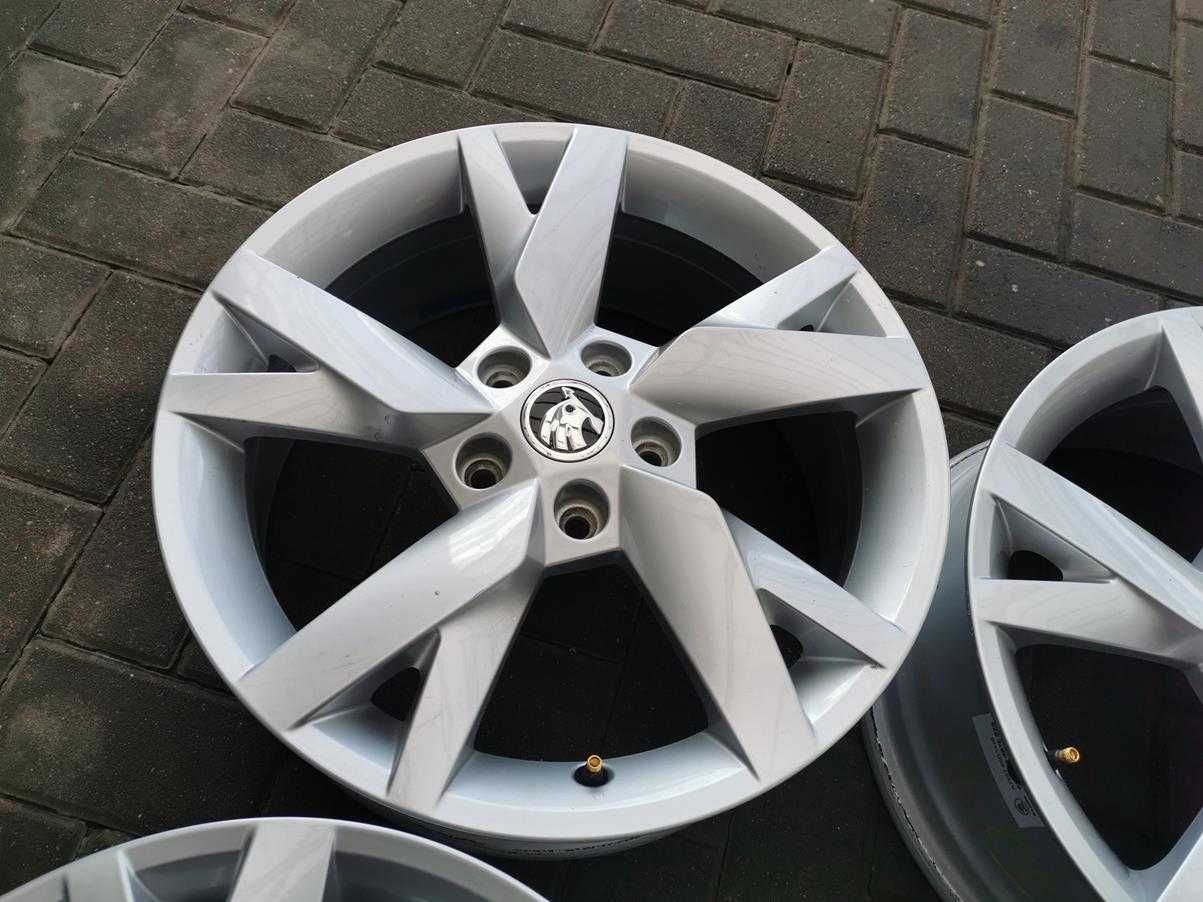 5x112 Alufelgi R17 SKODA Octavia IV Superb II Yeti Passat B7 ET46 6.5j