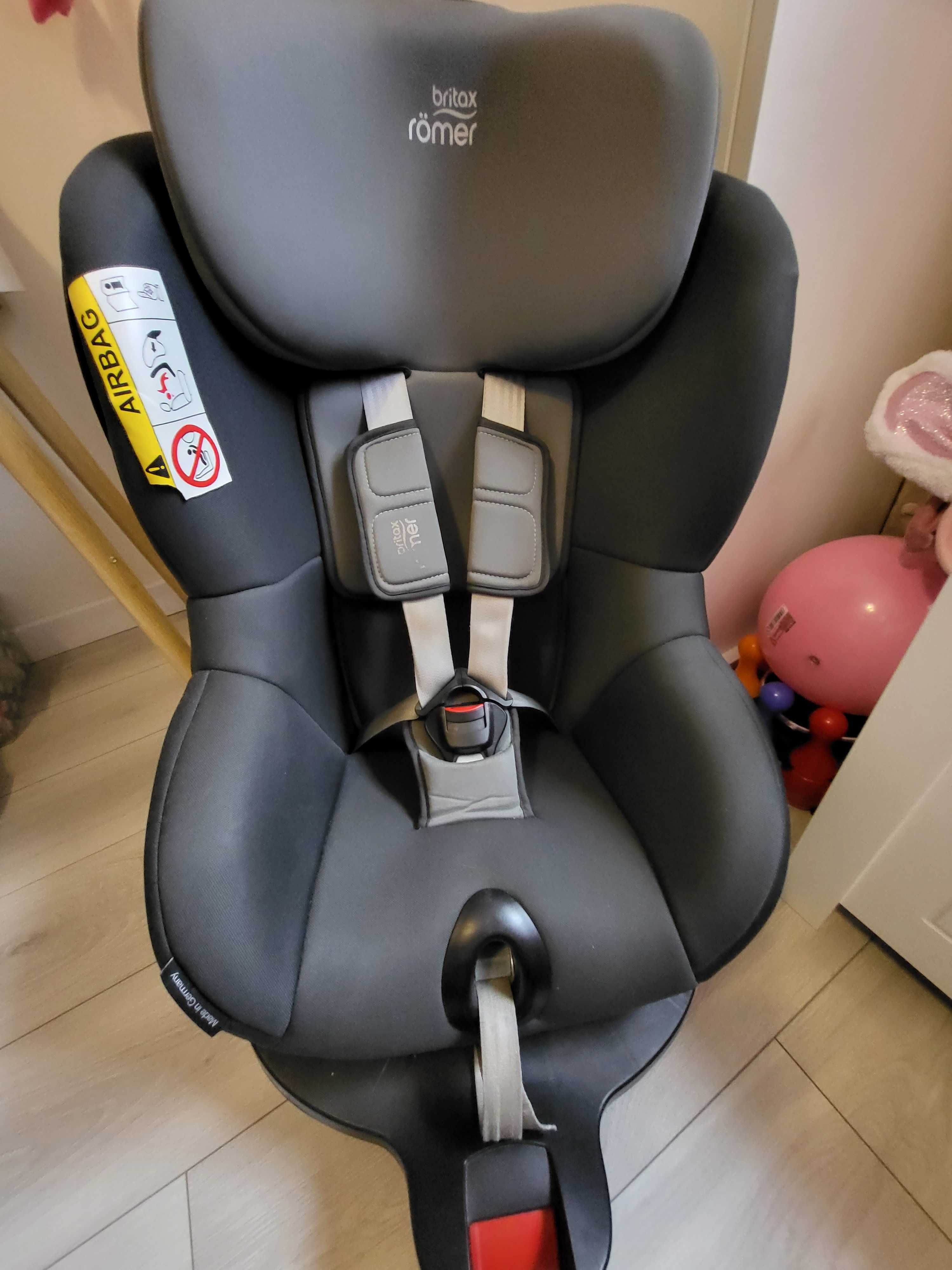Fotelik Britax Romer obrotowy 360 ISOFIX