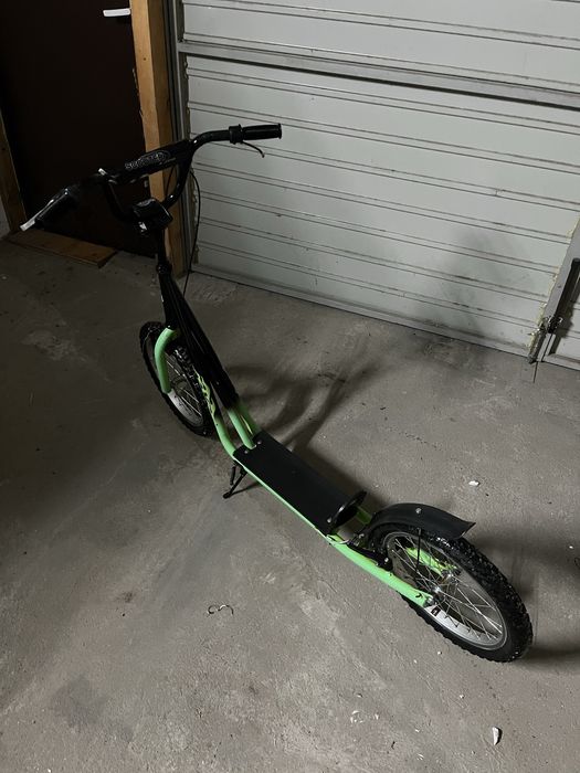 Hulajnoga na dużych kołach