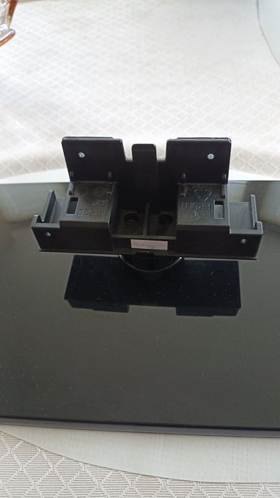 Підставка для т тоелевізора Самсунг. 300грн.