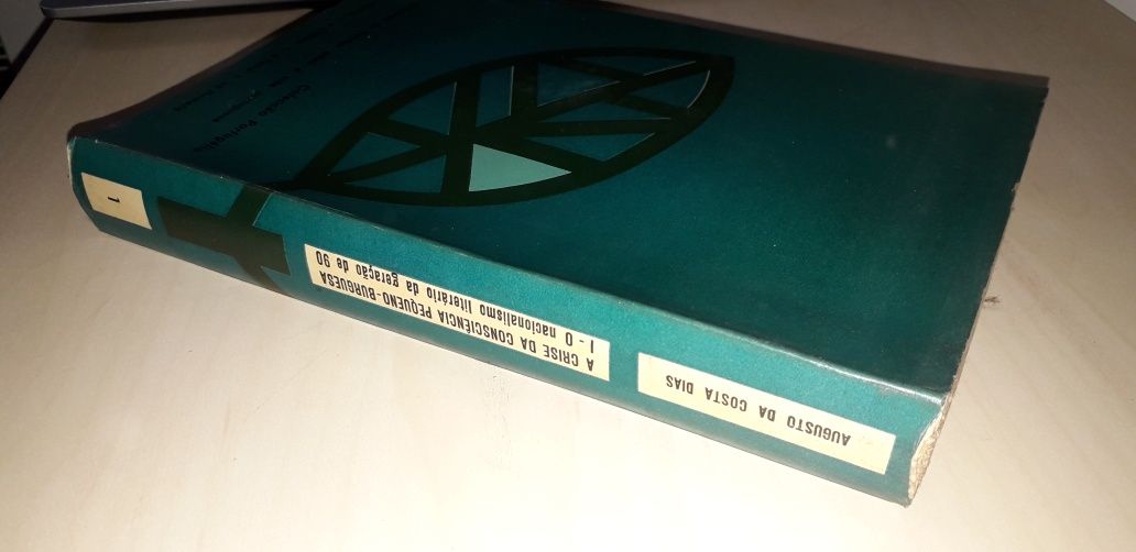A Crise da Consciência Pequeno-Burguesa I - Augusto da Costa Dias