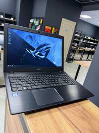 Ноутбук Acer Aspire E5 - i5 7200U/12 GB DDR4/128 SSD + 500 GB HDD