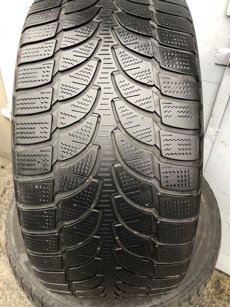 Зимняя резина BRIDCESTONE 255/50R19 цена за 1шт.(комплект 4шт)