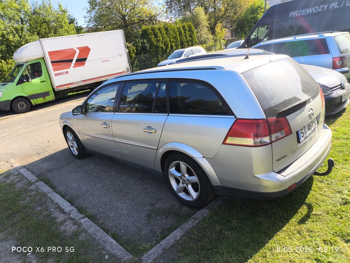Opel Vectra C lift 1.9 CDTI 120km. Dobrze wyposażona, klima hak.