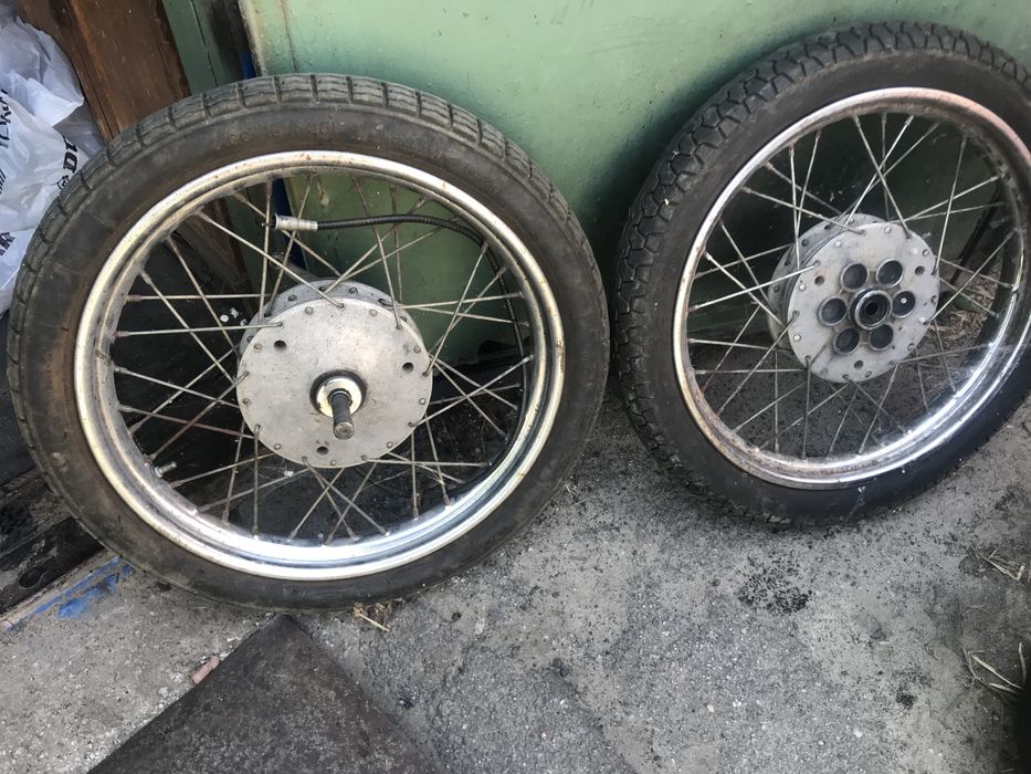 Колеса минск 3.00-18 в сборе цена за два!