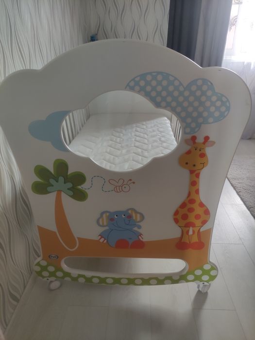 Дитяча кроватка (Італія)