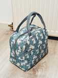 Nowa torba lunchowa o wymiarach 23x19x13 cm, w uroczy wzór z Muminkami
