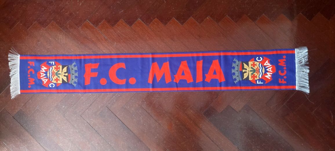 Cachecol do Maia