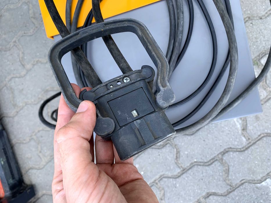 Електричний навантажувач linde L 16 AP + ЗП Jungheinrich SLH 300