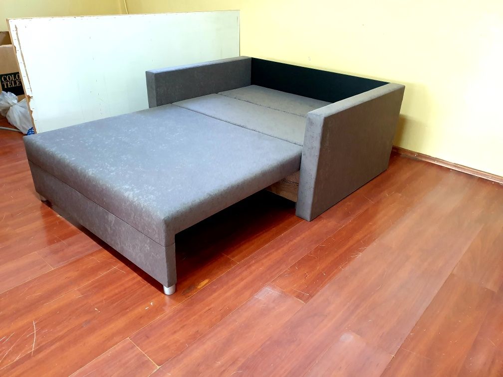 Kanapa Sofa 140x102 pojemnik Funkcja Spania Dostawa