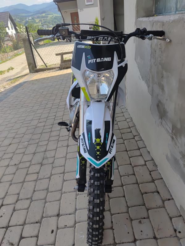 Sprzedma crossa marki Pit gang 125 enduro