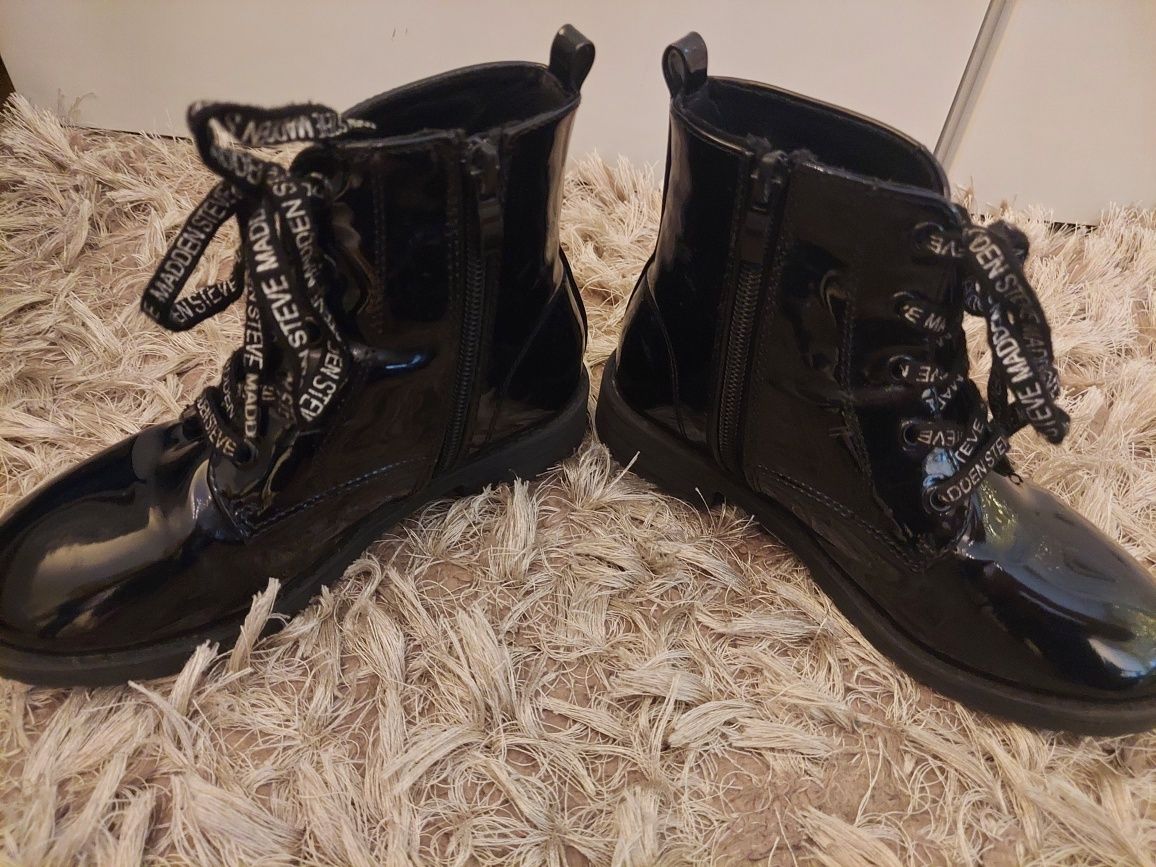 Botki lakierowane Steve Madden r.31 (20 cm)
