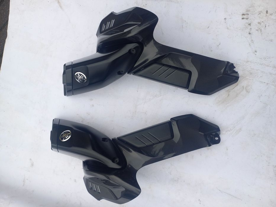 Yamaha mt10 bok owiewka wlot 16-21 nakładka