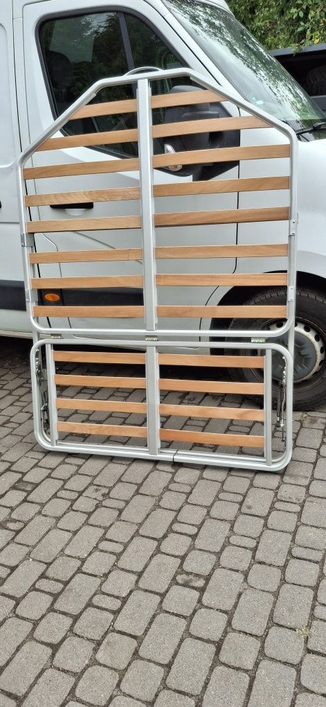 Łóżko kamper z materacem
