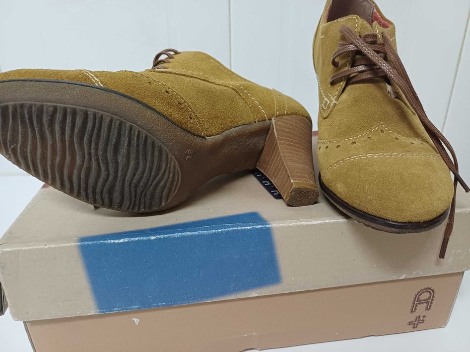 Botins Amarelo Mostarda 36