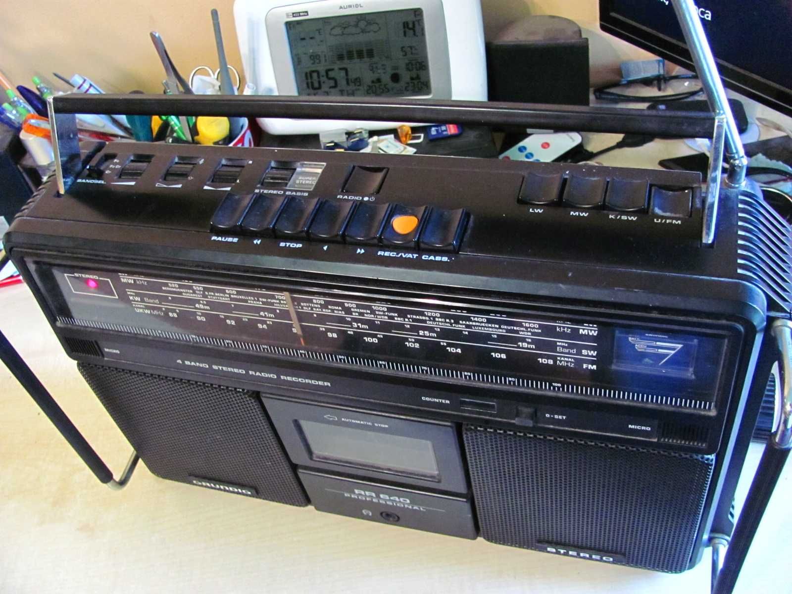 Radiomagnetofon przenośny Grundig