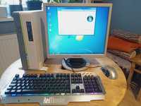 Komputer zestaw monitor Core i3