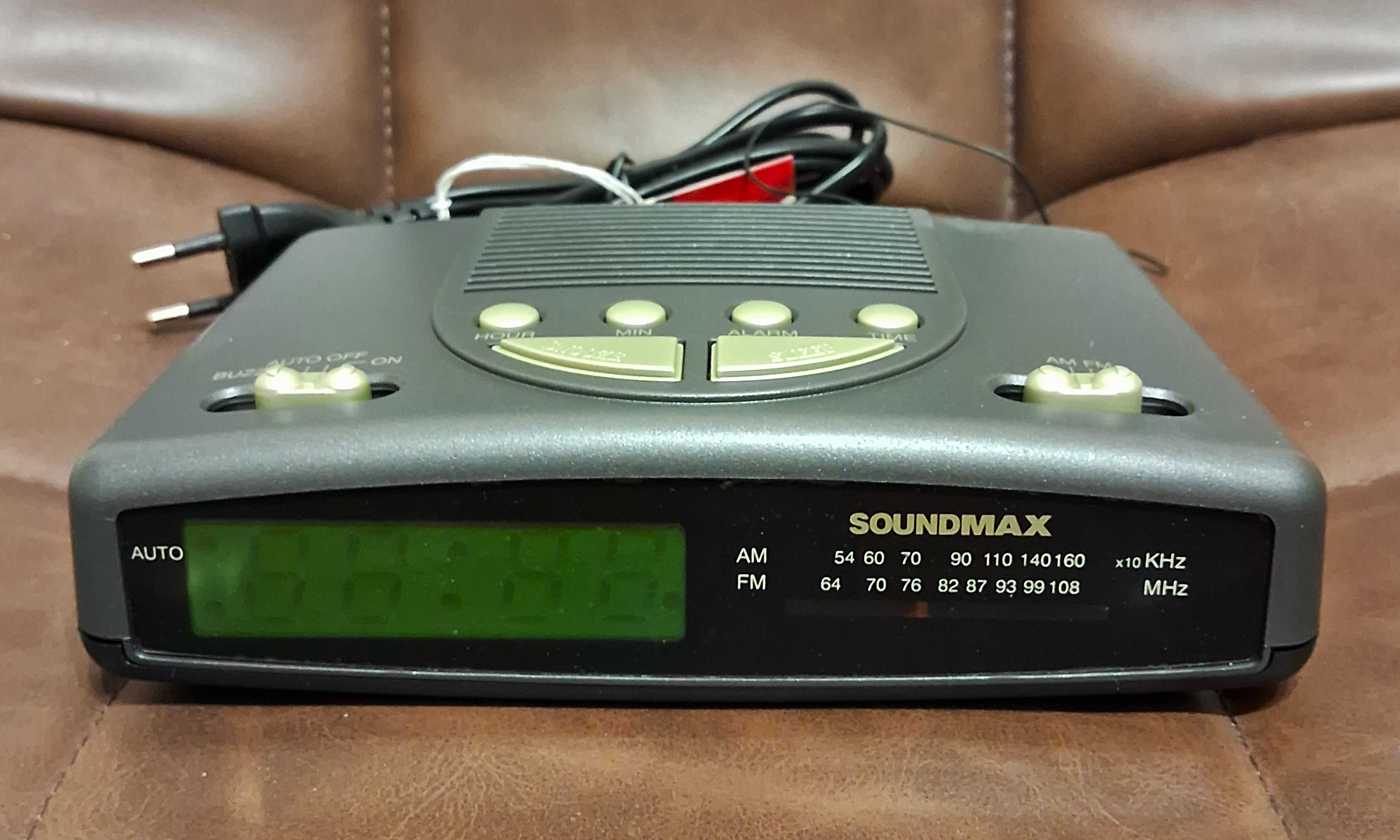 Радіогодинник SoundMax