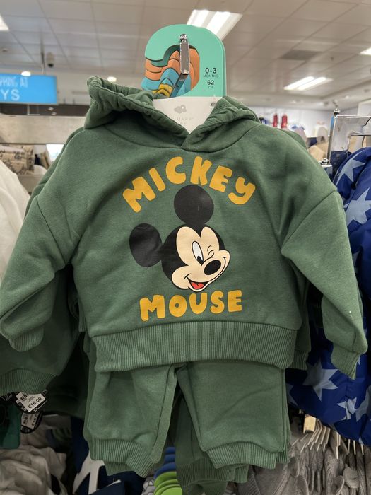 Курточка для дівчинки