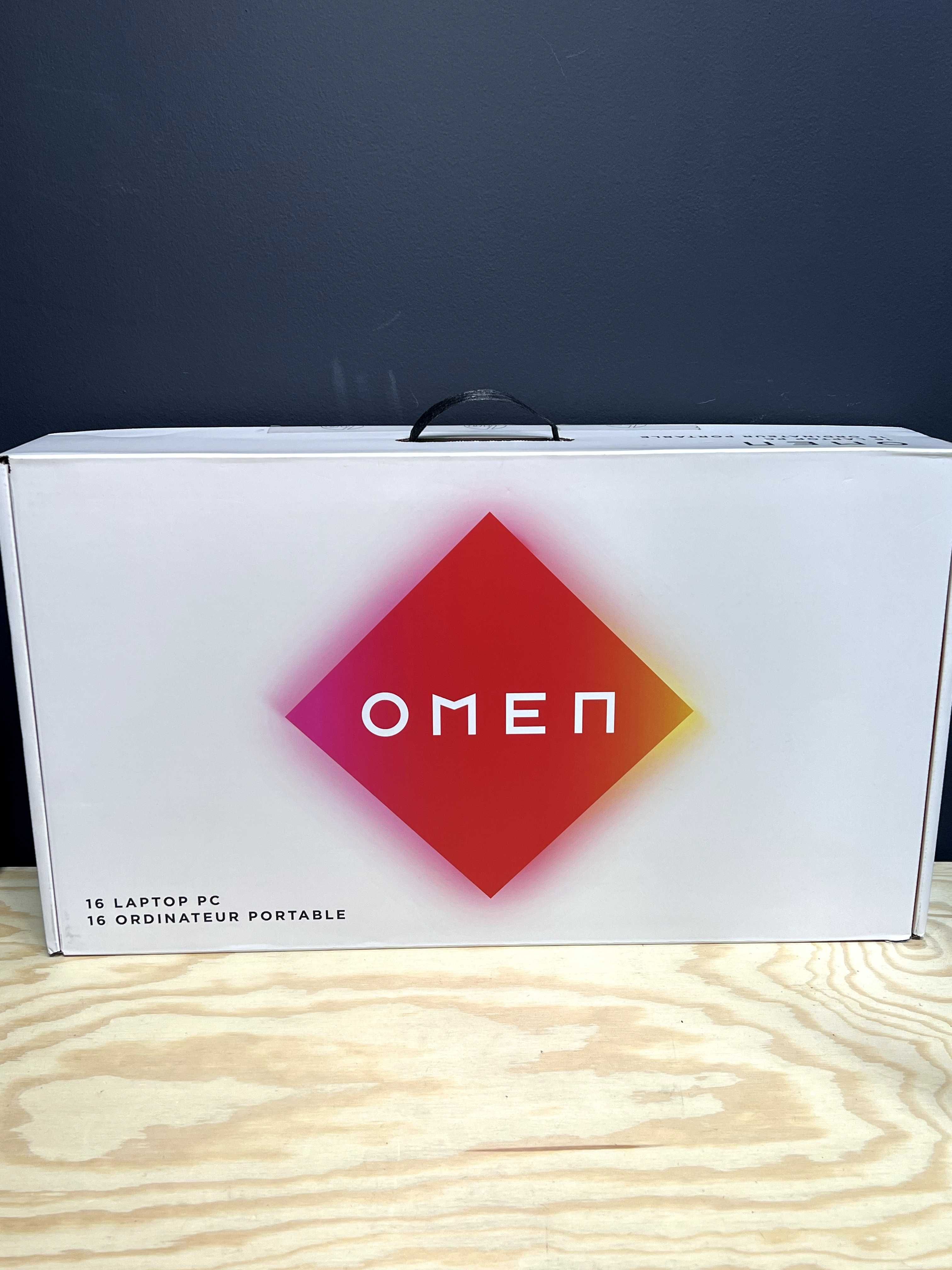 Portátil HP Omen Transcend  16'' + HyperX Cloud Il - NEGOCIAVEL