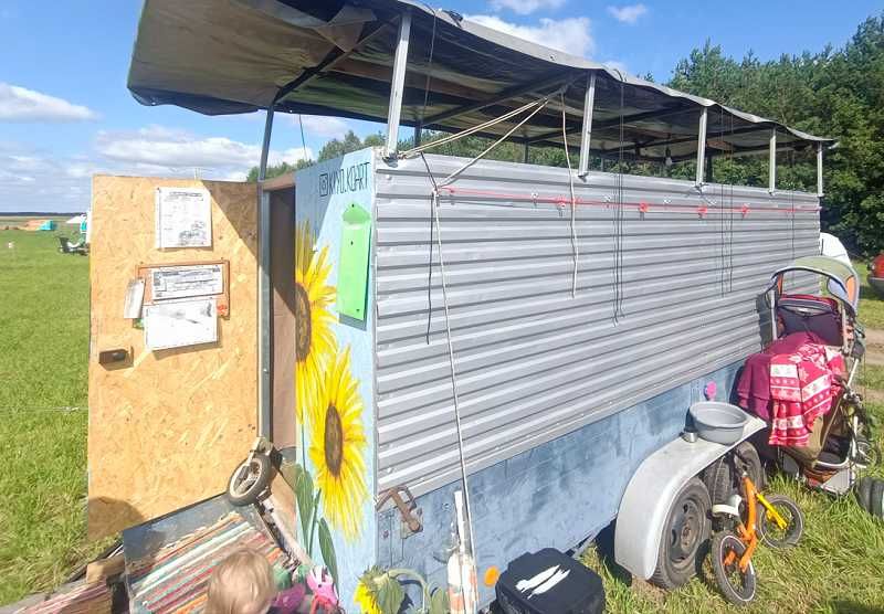 1300DMC, zabudowa, furgon, wielofunkcyjna, duża 4x1,6m, unoszony dach