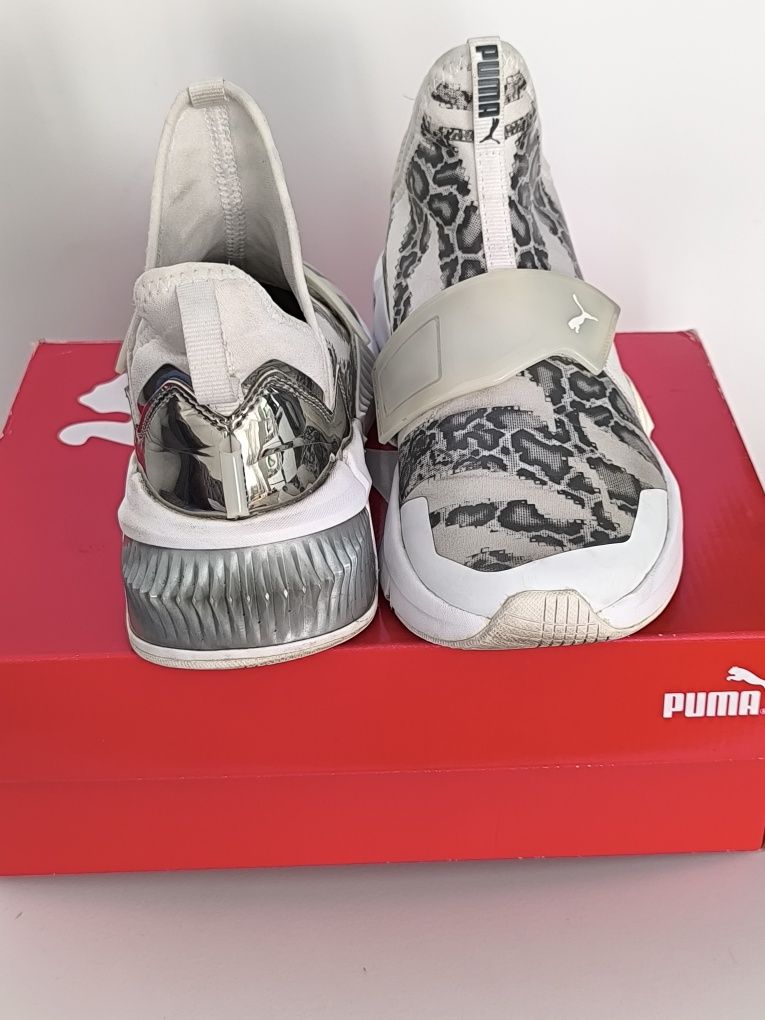 Кросівки - шкарпетки від Puma
