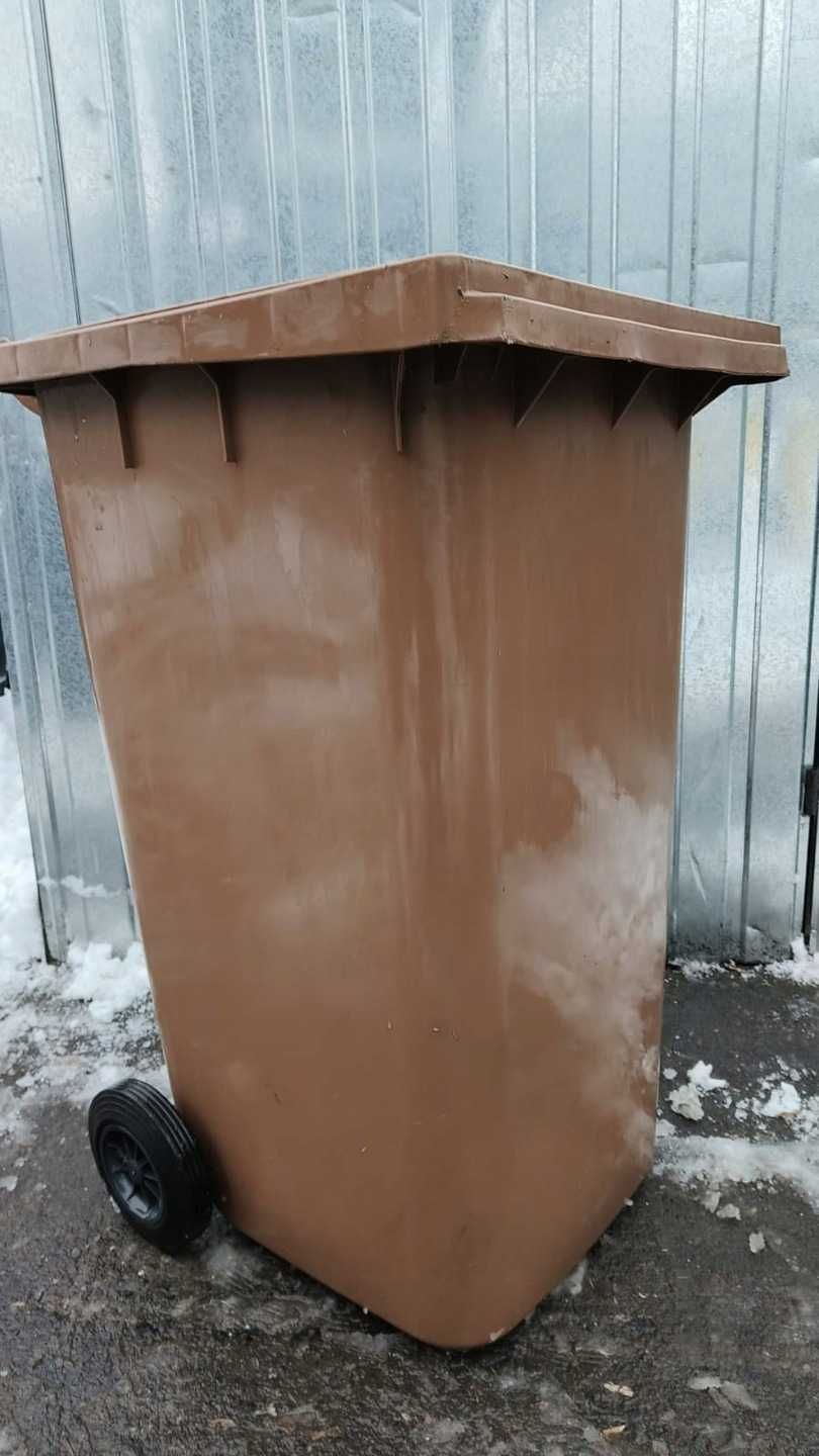 Używane pojemniki na odpady 240l kosze na śmieci bez pokrywy