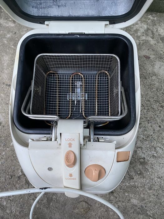 Фритюрница Binatone (England) Model No. DF-300