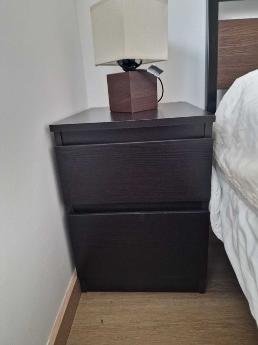 Mesa de cabeceira IKEA