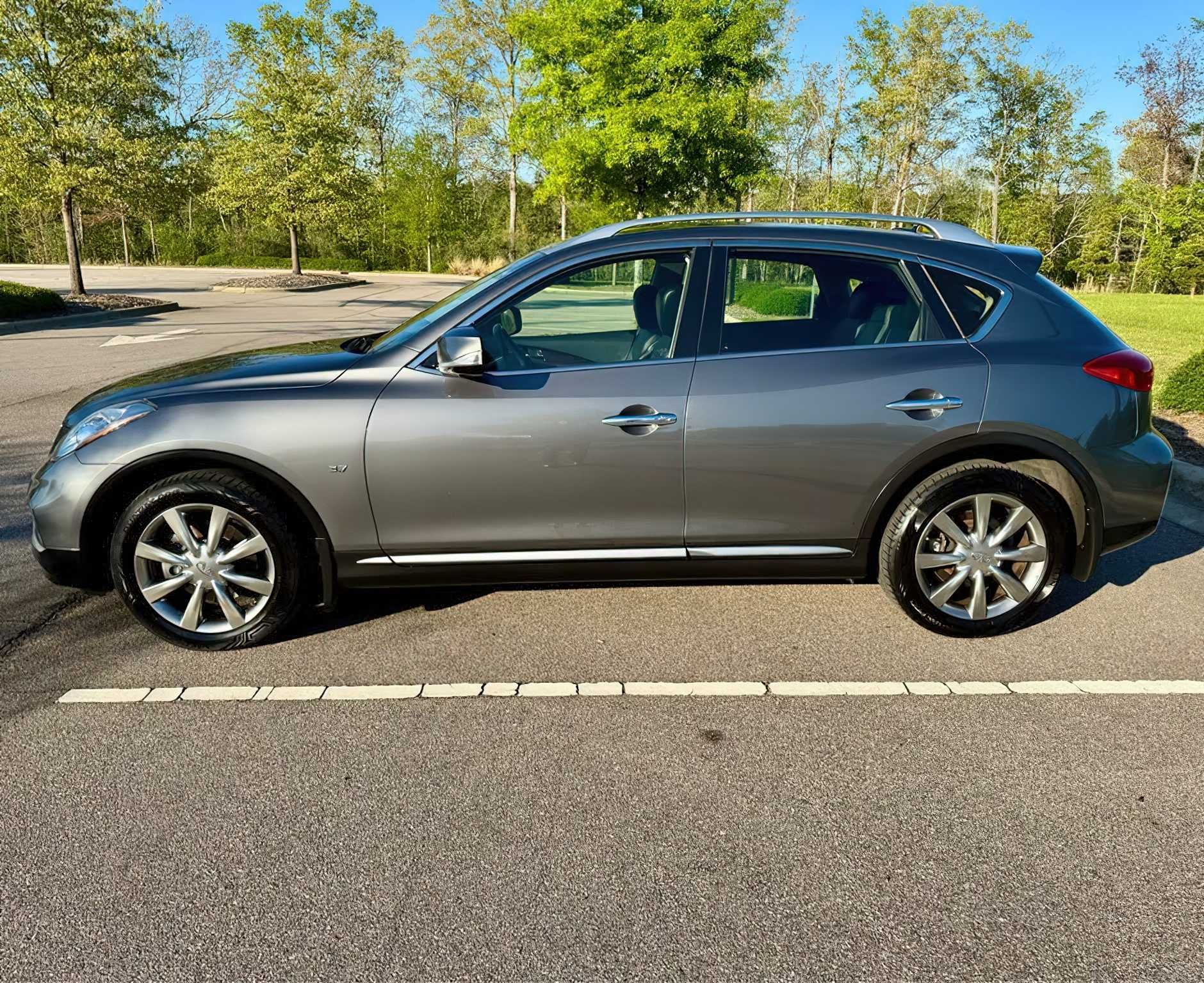 Infiniti QX50  2016