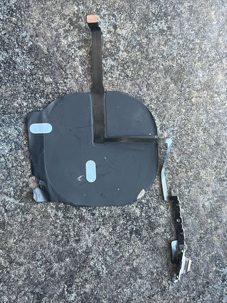 iPhone 11 Pro Max - org cewka ładowania indukcyjnego + taśma głośności