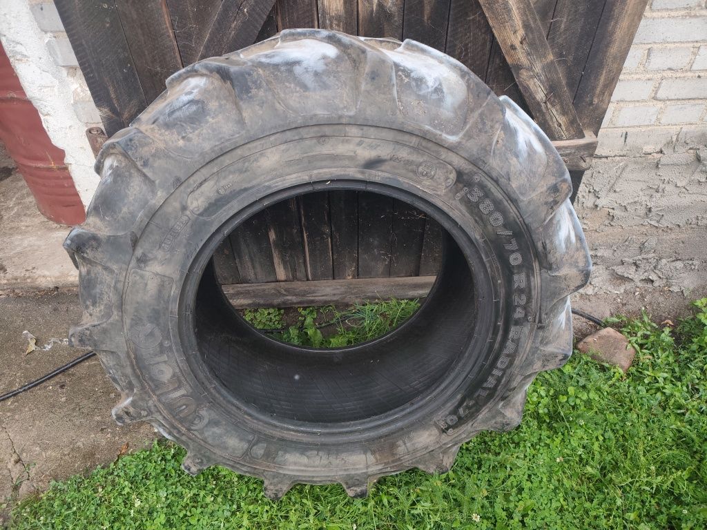 2 opony Cultor 380/70 r24
