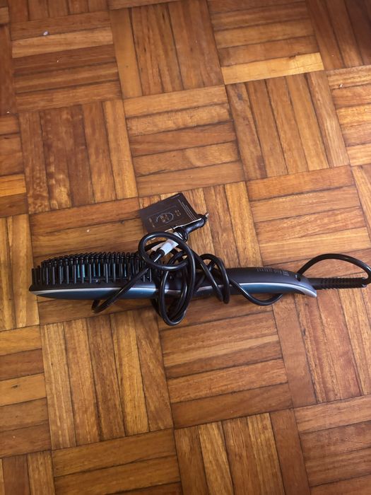 Escova alisadora Rowenta