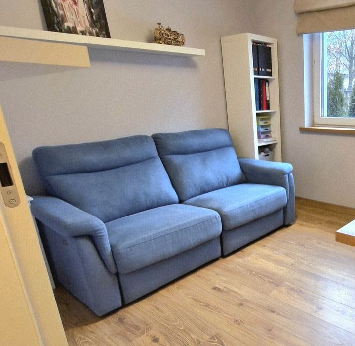 Kanapa z funkcją relax (elektryczna)